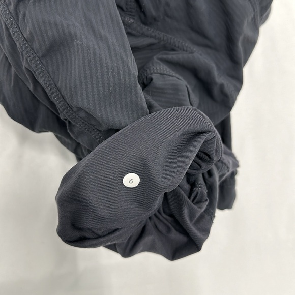 Lululemon Studio Crop Pants Size 6 - Picture 7 of 7